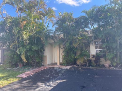 Villa in Hialeah, Miami-Dade