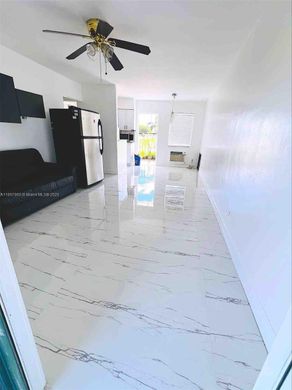 콘도미니엄 / Pembroke Pines, Broward County