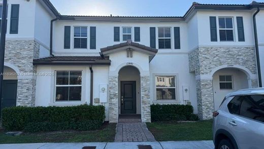 Dom miejski w North Miami, Miami-Dade County