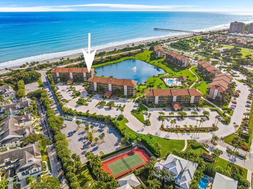 Residential complexes in Jupiter, Palm Beach