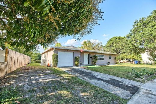 Villa in North Lauderdale, Broward County