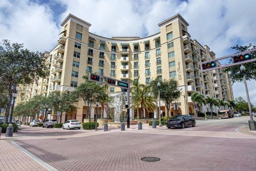 Residential complexes in West Palm Beach, Palm Beach