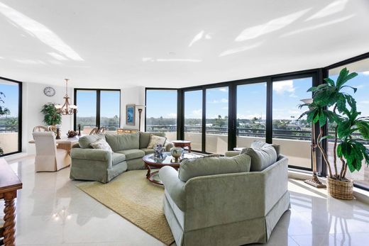 Residential complexes in Jupiter, Palm Beach