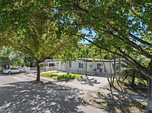 Villa in North Miami, Miami-Dade
