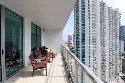 Complesso residenziale a Miami, Miami-Dade County