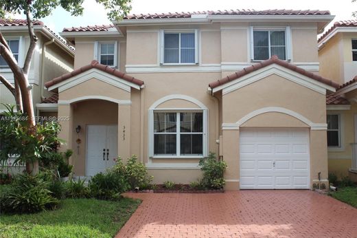 Townhouse in Miramar, Broward County