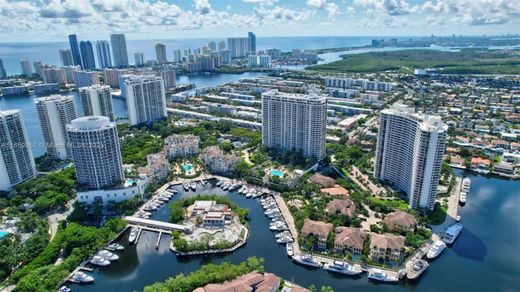 Complexes résidentiels à Aventura, Comté de Miami-Dade