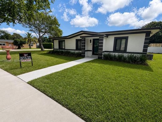 Villa - North Miami, Miami-Dade County