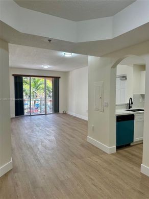 Жилой комплекс, Doral, Miami-Dade County