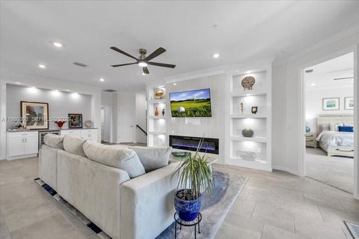 Residential complexes in Naples, Collier County