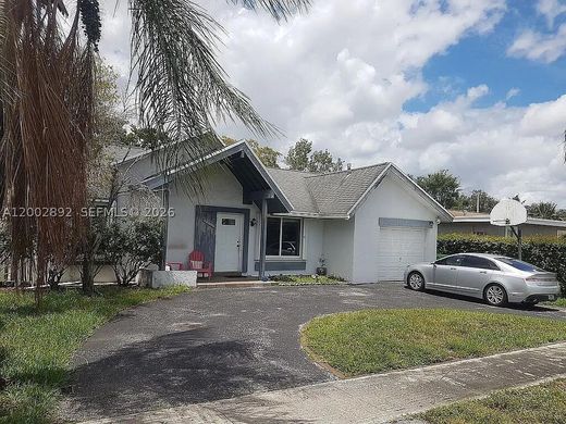 Villa in Sunrise, Broward County
