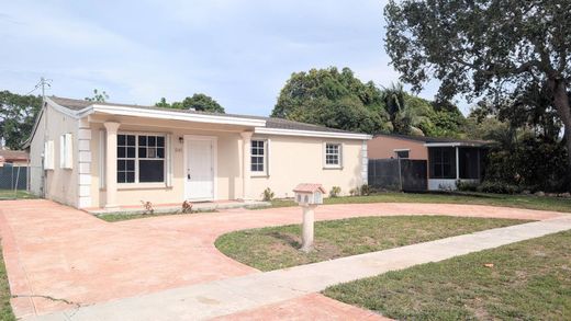 Villa Hollywood, Broward County