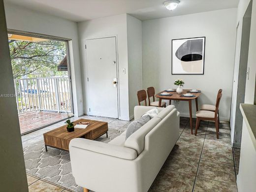 Residential complexes in Doral, Miami-Dade