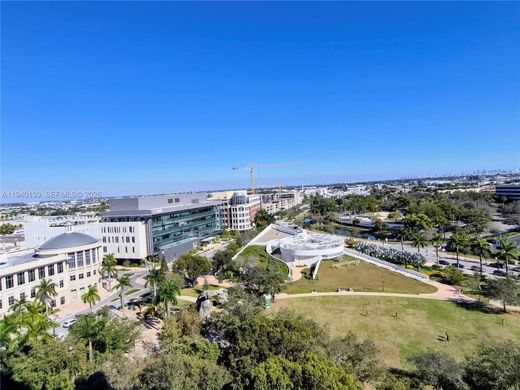 公寓楼  Doral, Miami-Dade County