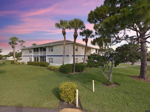 Residential complexes in Port Saint Lucie, Saint Lucie County