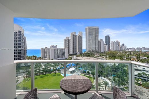 Residential complexes in Sunny Isles Beach, Miami-Dade