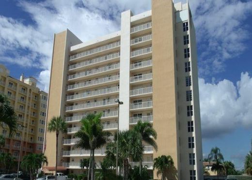 Edificio en Pompano Beach, Broward County