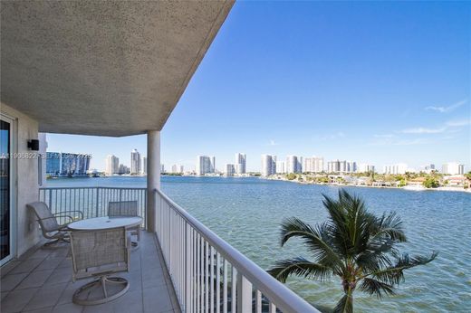 Komplex apartman Sunny Isles Beach, Miami-Dade County