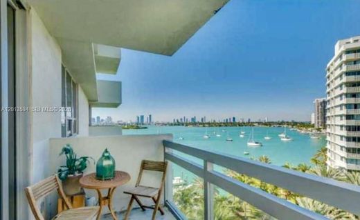 Жилой комплекс, Майами-Бич, Miami-Dade County