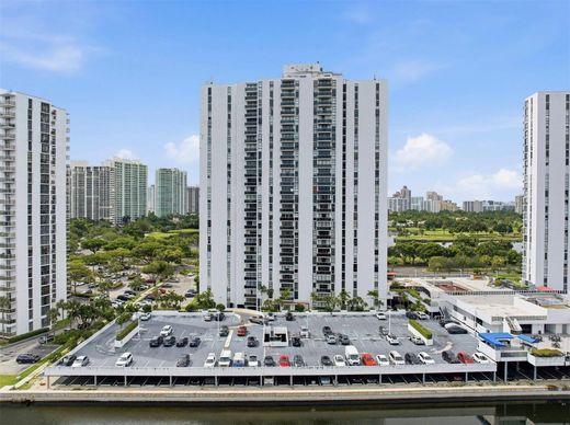 Complesso residenziale a Aventura, Miami-Dade County