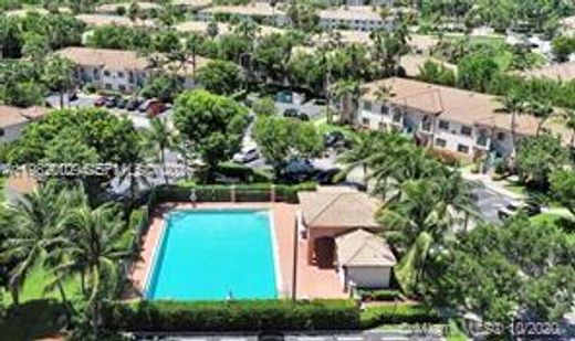 Residential complexes in Homestead, Miami-Dade