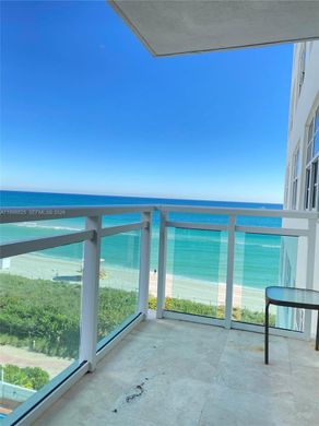 Komplex apartman Miami Beach, Miami-Dade County