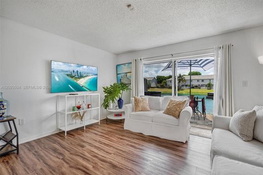 Townhouse in Miami, Miami-Dade