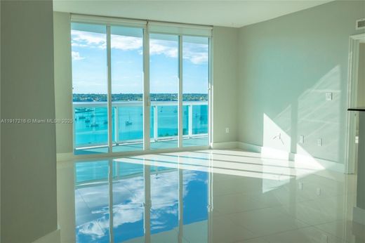 مجمع شقق ﻓﻲ North Bay Village, Miami-Dade County