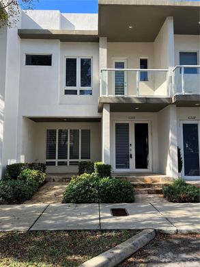 Townhouse in Doral, Miami-Dade