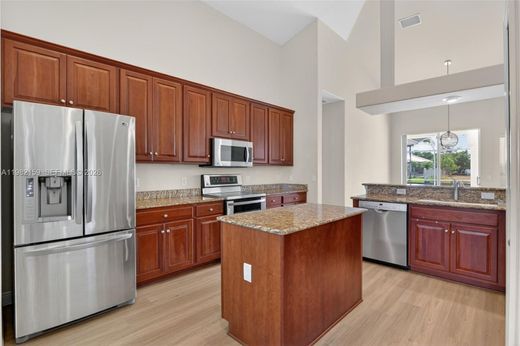 Villa - Cape Coral, Lee County