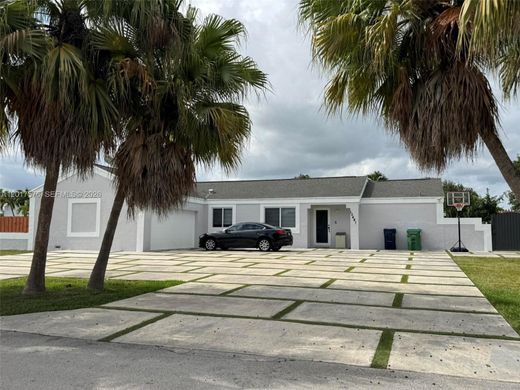 Villa in Miami, Miami-Dade