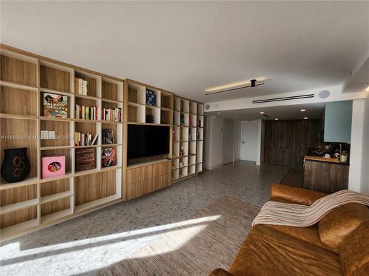 مجمع شقق ﻓﻲ Miami Beach, Miami-Dade County