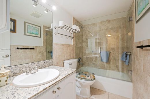 Kamienica w Miami, Miami-Dade County