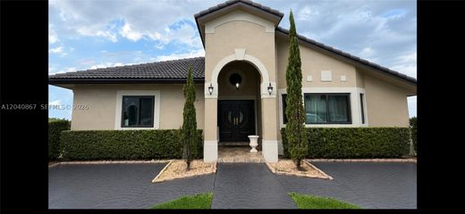 Villa in Miami Lakes, Miami-Dade