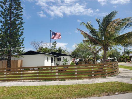 Villa en Cutler Bay, Miami-Dade County