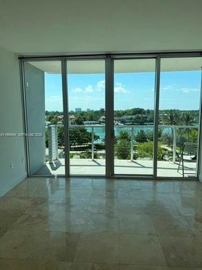 Komplex apartman Miami Beach, Miami-Dade County
