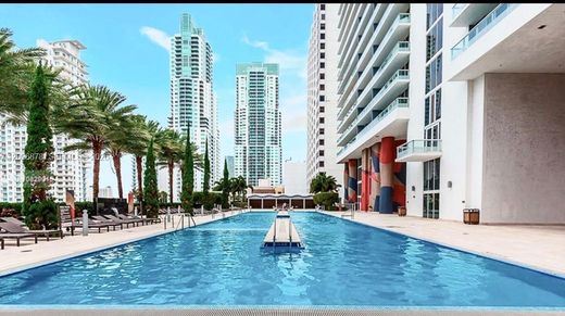 Complexes résidentiels à Miami, Comté de Miami-Dade