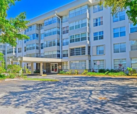 Residential complexes in Plantation, Broward County