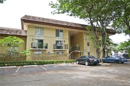 Complesso residenziale a Miami, Miami-Dade County