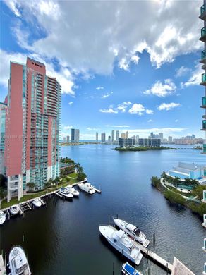 Edificio en Aventura, Miami-Dade County