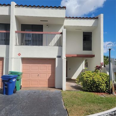 Townhouse in Lauderhill, Broward County