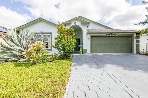Villa in Greenacres City, Palm Beach County