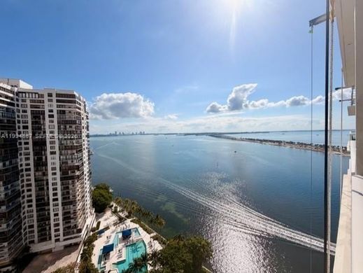 Residential complexes in Miami, Miami-Dade