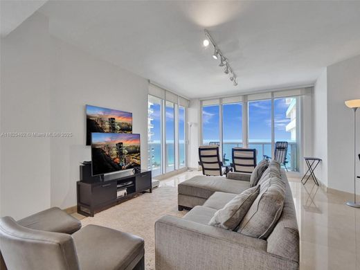 Complesso residenziale a Surfside, Miami-Dade County