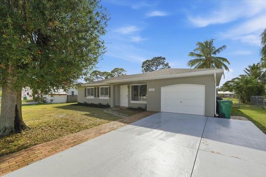 Villa in Port Saint Lucie, Saint Lucie County