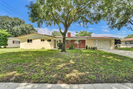 Villa - Plantation, Broward County