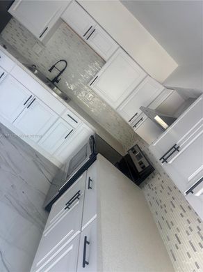 Willa w Miami Gardens, Miami-Dade County