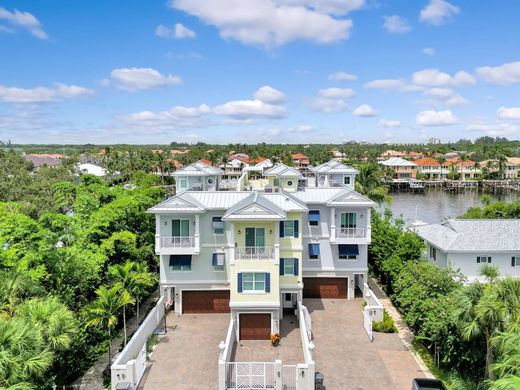 Residential complexes in North Palm Beach, Palm Beach