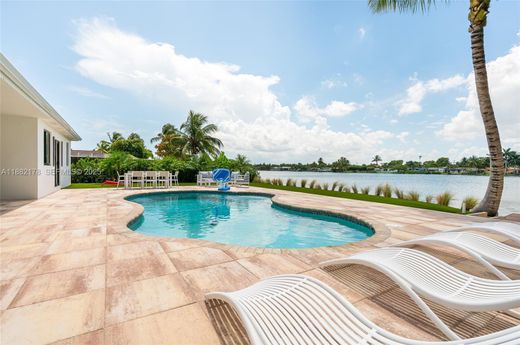 Villa in Miami, Miami-Dade