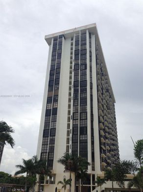 Residential complexes in Miami, Miami-Dade